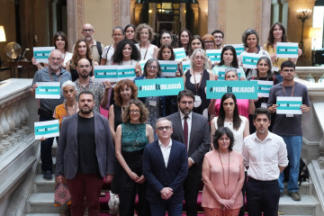EuropaPress 6808570 psc erc comuns cup reunido hoy parlament xarxa dentitats pel padro firmar