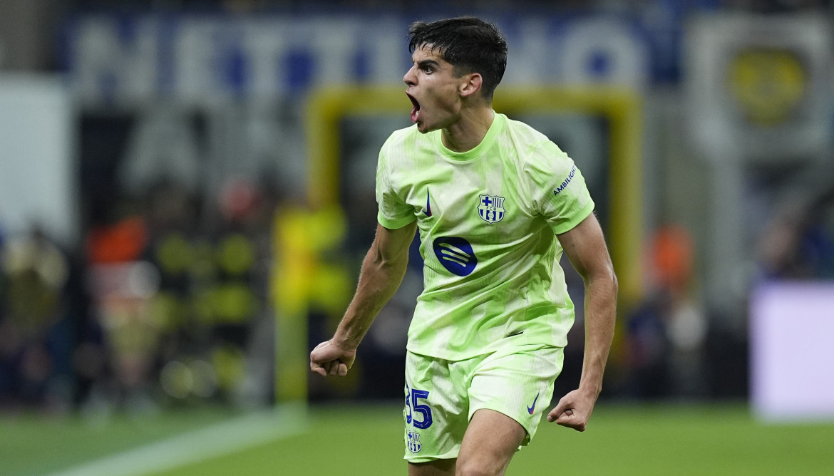 EuropaPress 6704409 gerard martin of fc barcelona reacts during the uefa champions league
