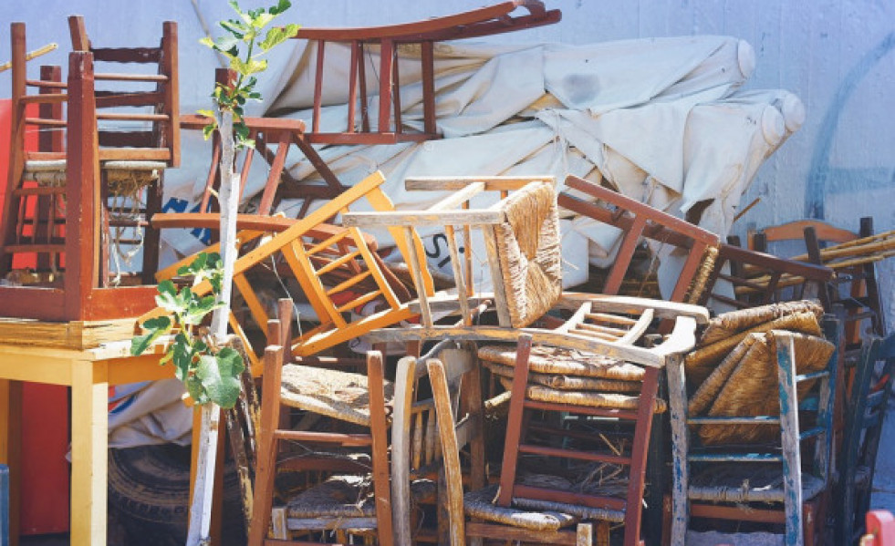 Chairs 3830211 960 720 redim w600 h398