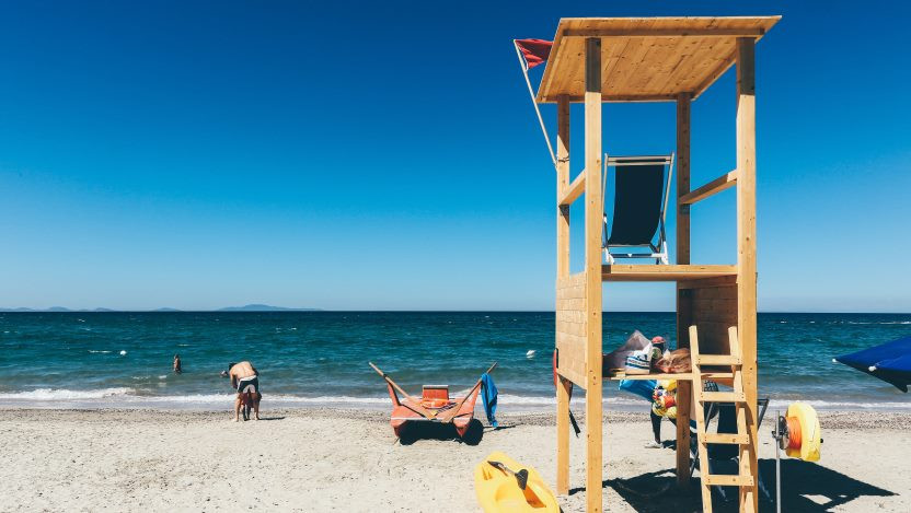 Platja bandera retallada