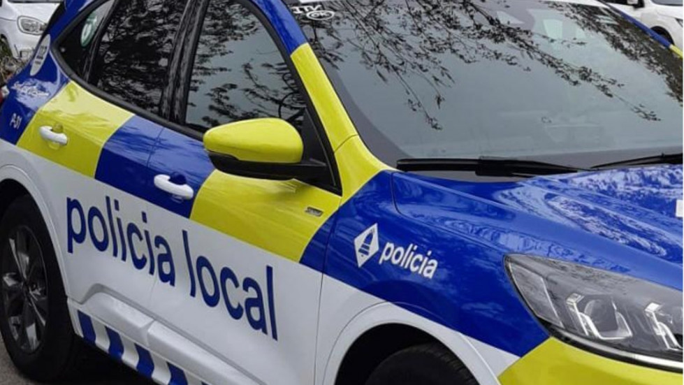 Ataque a agentes, robo de coches... Agosto movido para la Policía Local de Sant Just