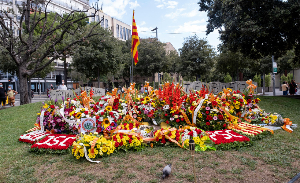 20210911 Ofrena floral Diada 1869