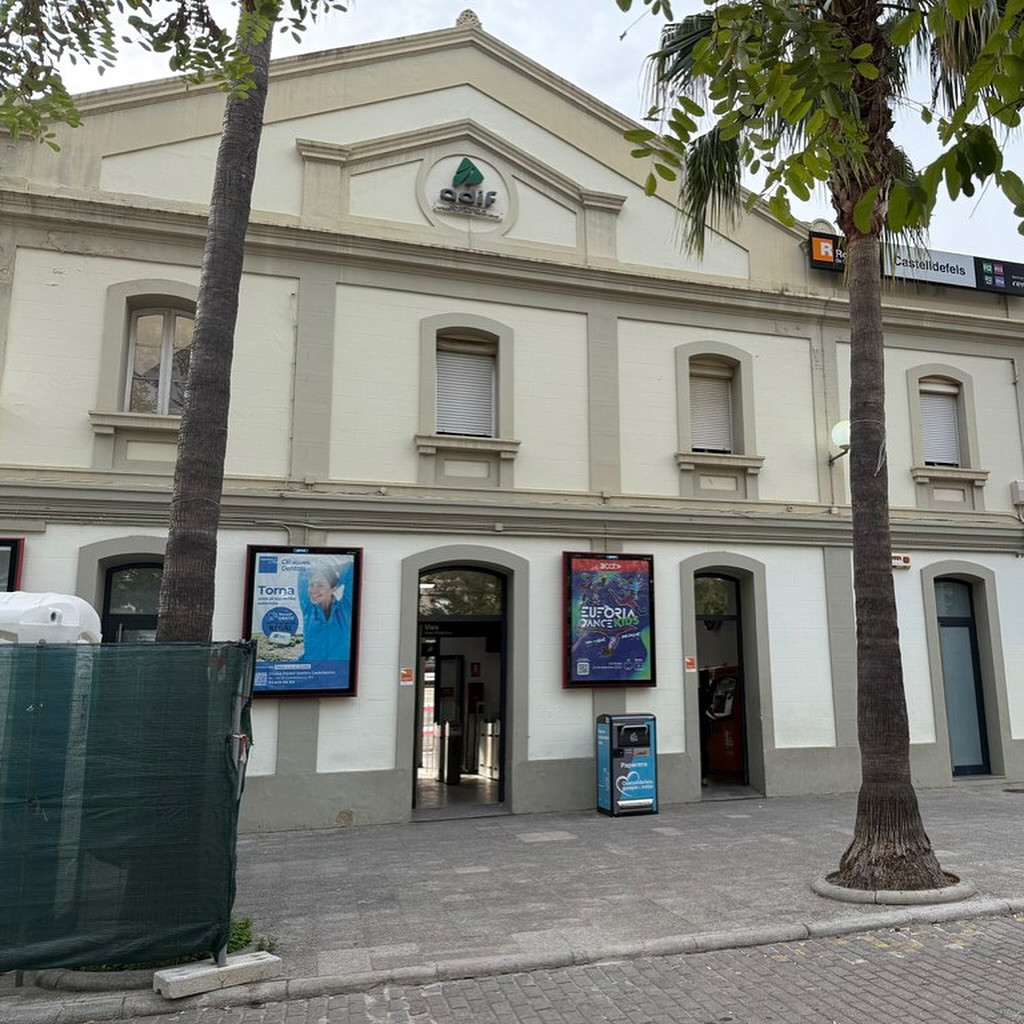 ud83dudea7 Nueva afectaciu00f3n al tru00e1fico por las obras de remodelaciu00f3n de la estaciu00f3n de Castelldefelsud83dudcc6A 