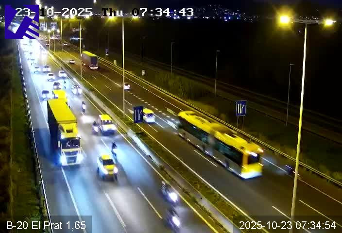 Tráfico complicado esta mañana en el Baix Llobregat por retenciones en varias vías principales