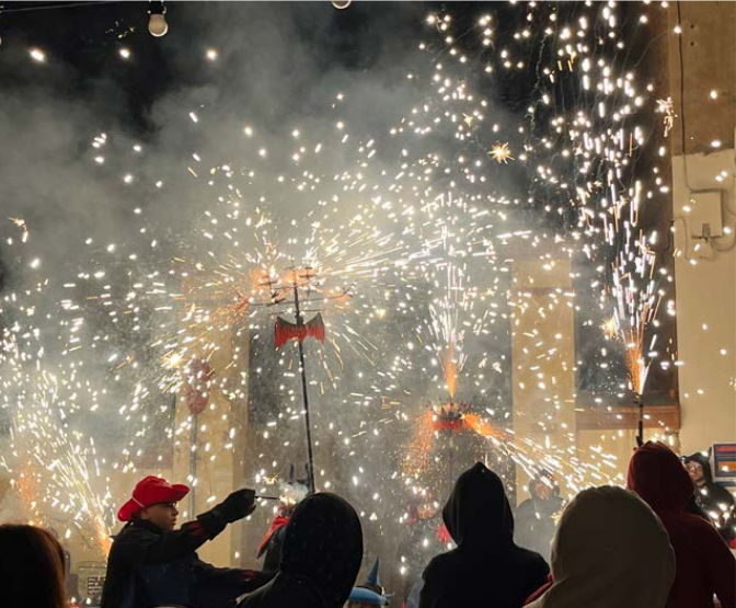Torrelles celebra la Festa Major de Sant Martí con tradición, fuego y cerveza artesana