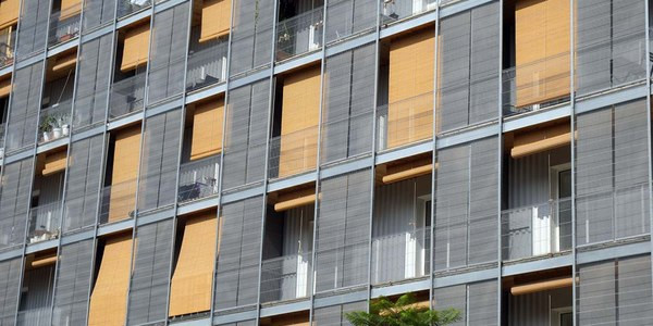 Cornellà da el golpe final: dejará a cero los pisos turísticos en 2028 para frenar la emergencia habitacional