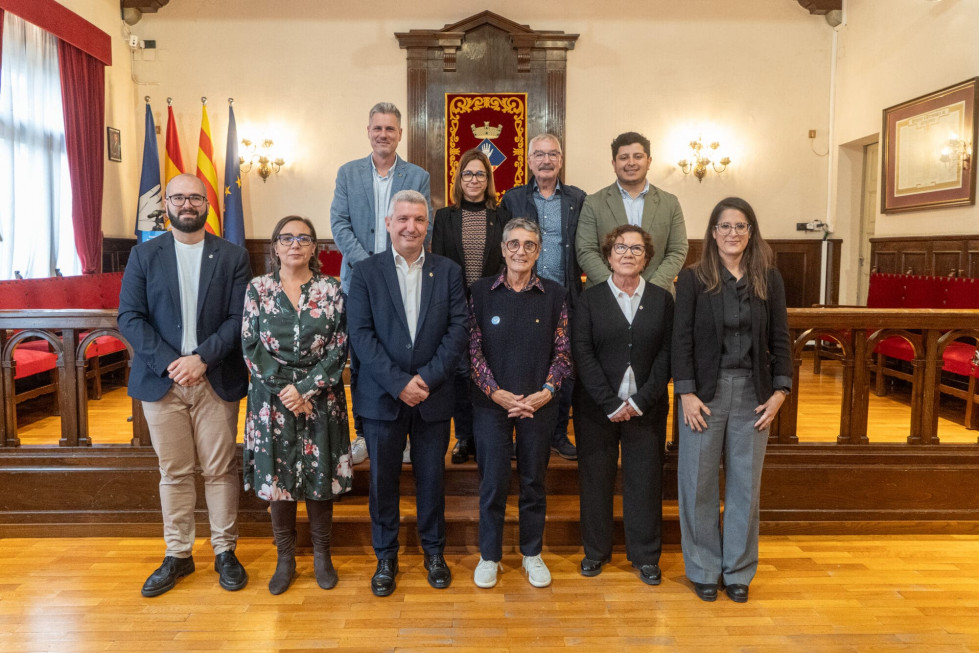El alcalde de Esplugues reclama a la Consellera de Salud la necesidad del tercer CAP