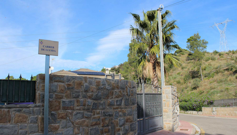 Placa carrer Valldaina