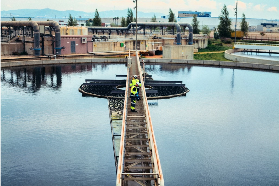 Veolia refuerza su compromiso con el saneamiento del agua como garantía para la salud de las personas