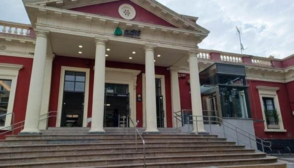 EuropaPress 7169051 entrada estacion ya nuevo ascensor