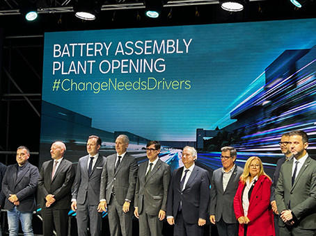 SEAT y CUPRA inaugura la nueva planta de ensamblaje de baterías de Martorell