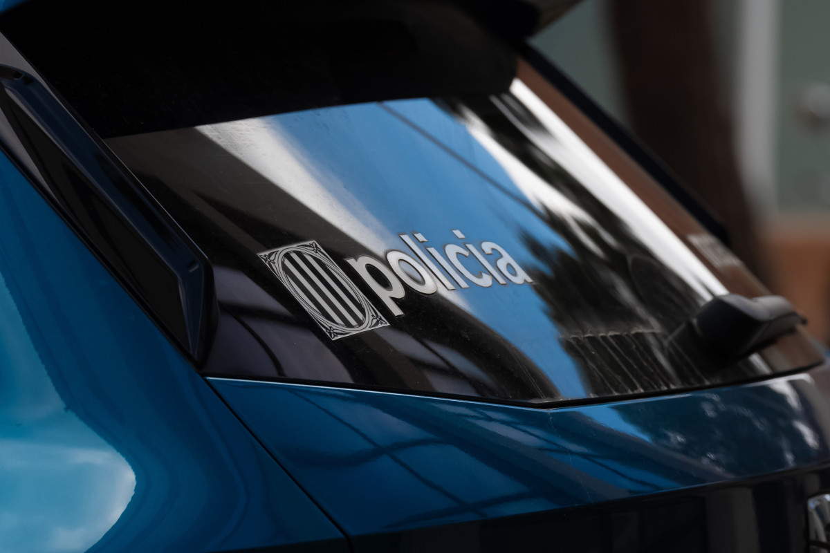 Archivo - Imagen de recurso de un coche de los Mossos d'Esquadra