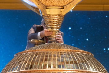 Europapress 6420414 preparacion bombo antes celebracion sorteo extraordinario loteria navidad