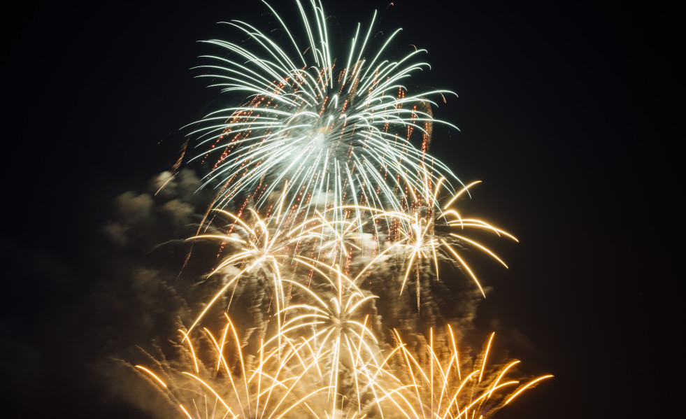 Festival de fuegos artificiales en tailandia