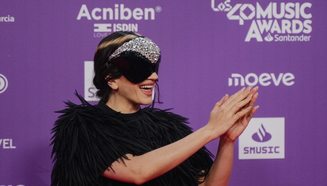 Archivo - La cantante Rosalía durante el photocall previo a la entrega de Los40 Music Awards Santander 2025, en el Roig Arena, a 7 de noviembre de 2025, en Valencia