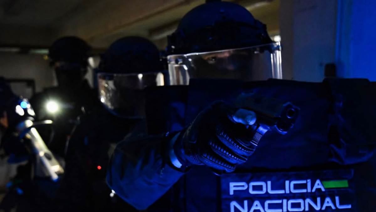 Policia nacional cornellu00e0