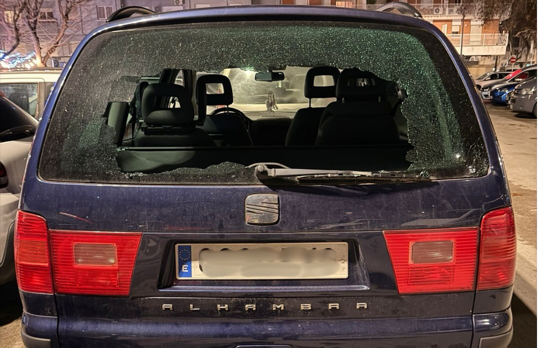 ud83dudea8 Detenido por robar en un vehu00edculo rompiendo la luna traseraud83dude93 En los u00faltimos du00edas, ante el au (1)