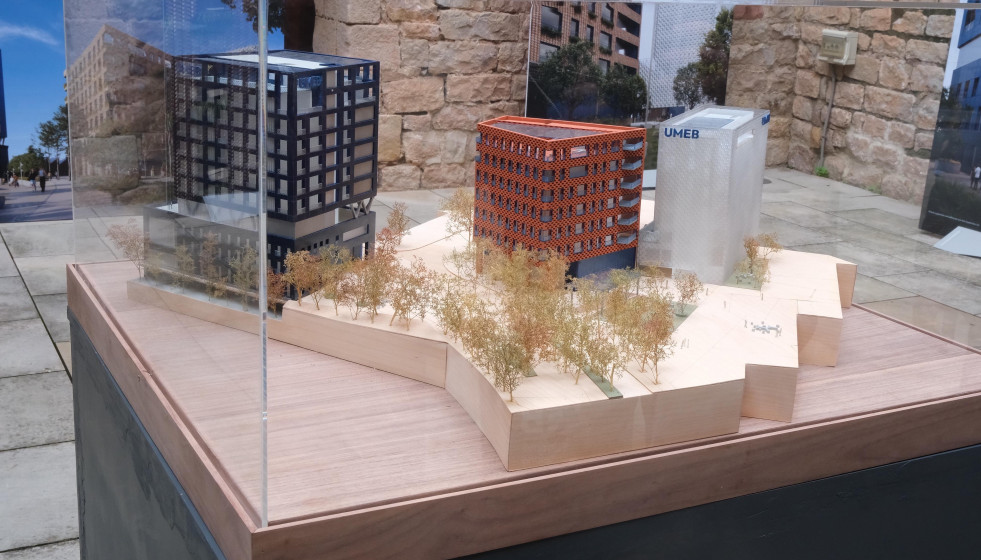 Maqueta de la Umeb, en Cornellà