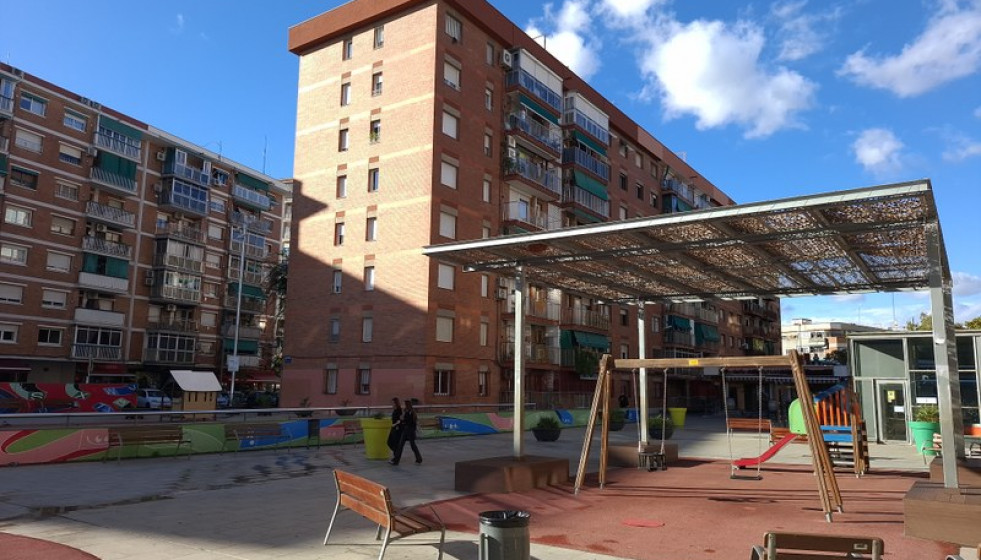 26ea2f6f 20a0 4479 9501 30a0bd5e6d3d