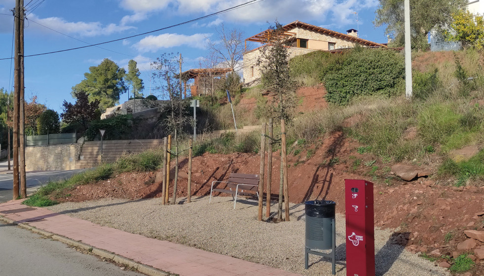 Condicionament zona verda c Pi tallat h