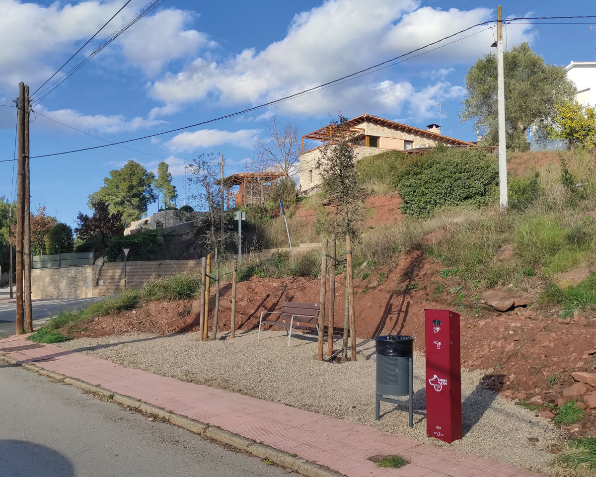 Condicionament zona verda c Pi tallat h