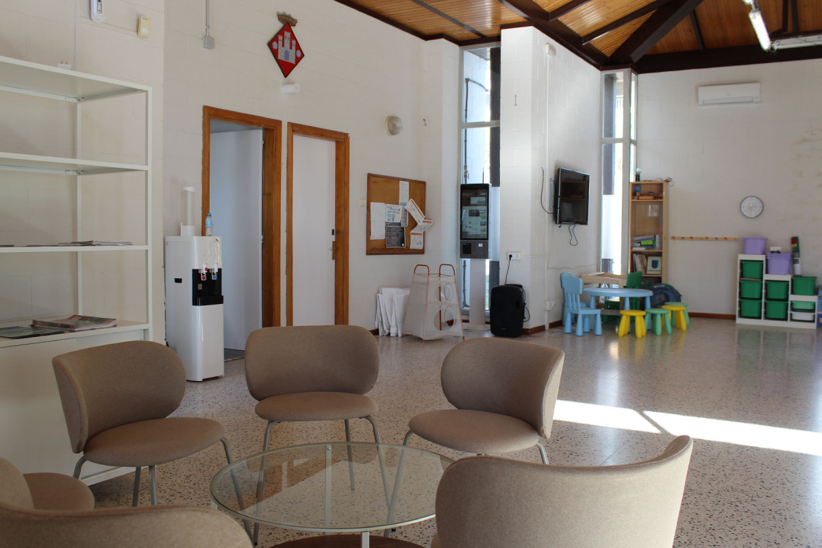 C Civic Can Sunyer sala h