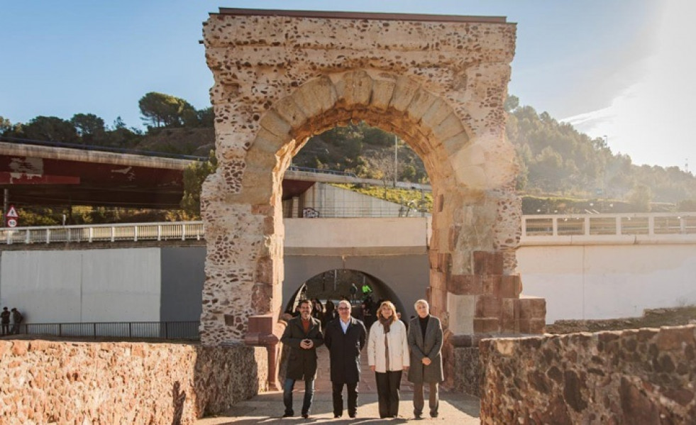EuropaPress 7313690 acto inaugural restauracion arco romano pont diable martorell castellbisbal