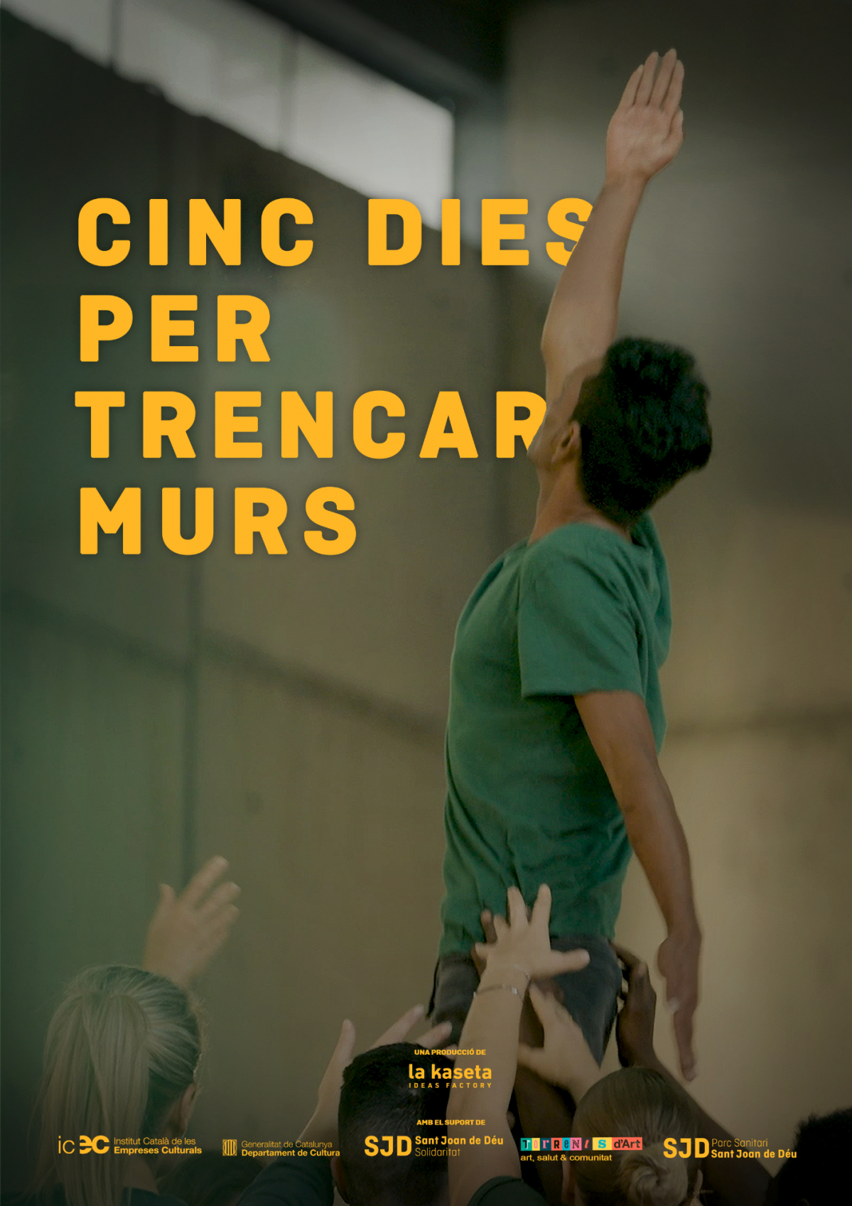 Cinc dies per trencar murs