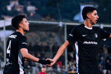 FINAL DEL PARTIDO 🥷CF Corbera B 1 4 Rōnin FC4’ ⚽️ @diegojimenezz4 31’ ⚽️ @diegojimenezz4 42’ ⚽️