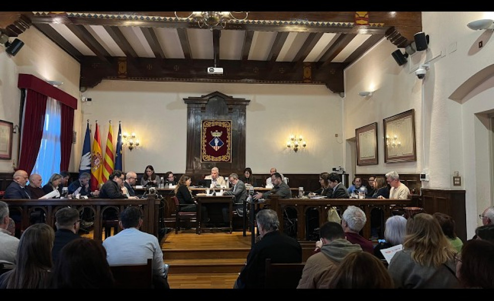 Emissió en directe: Ple Municipal de l'Ajuntament d'Esplugues - 25 de febrer de 2026