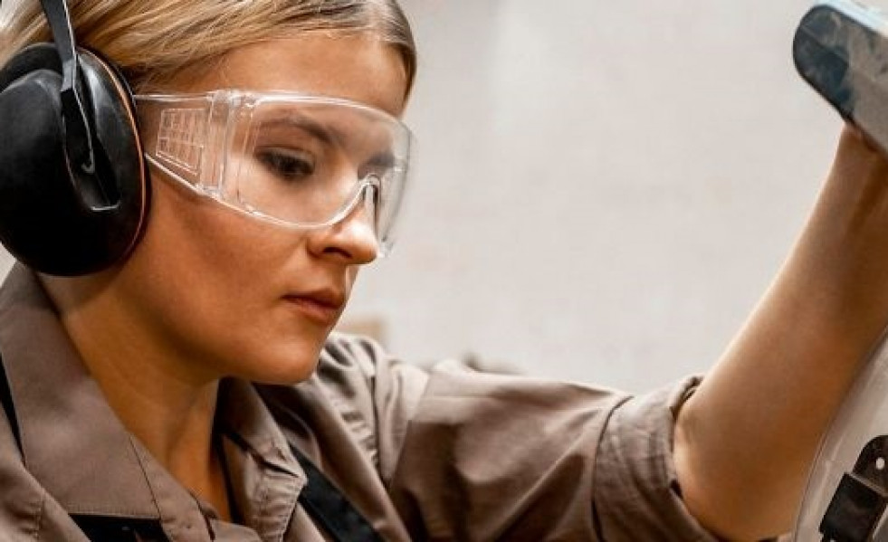 EuropaPress 6253948 mujer trabajando