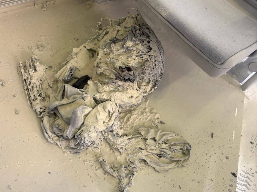 ud83dude86ud83dudd25 Evacuado un tren en Castelldefels por el incendio de una bateru00eda externaAyer recibimos la a