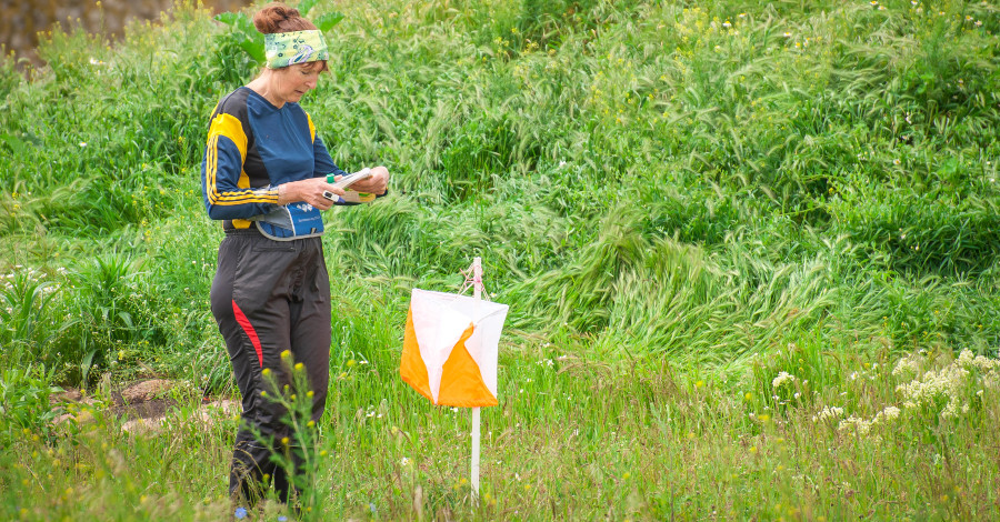 Cursa orientaciou0301 depositphotos