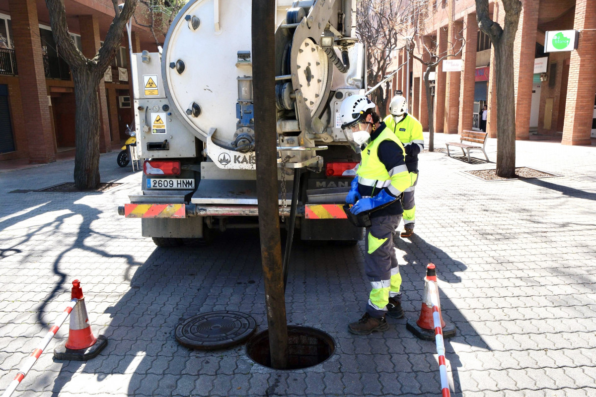 24 Neteja del clavegueram