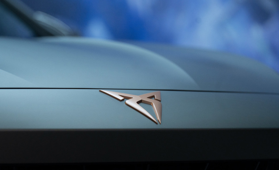 Archivo - Volkswagen y Cupra retiran del mercado unos 94.00coches eléctricos por riesgo de incendio en la batería