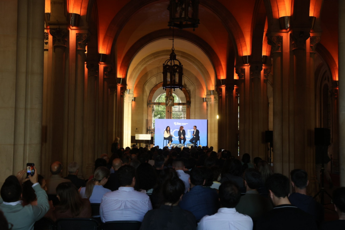 AMB OSCAR GIRALT (1)