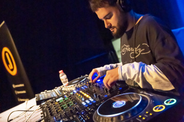 DJ factory Sant Boi Sudor Sudor