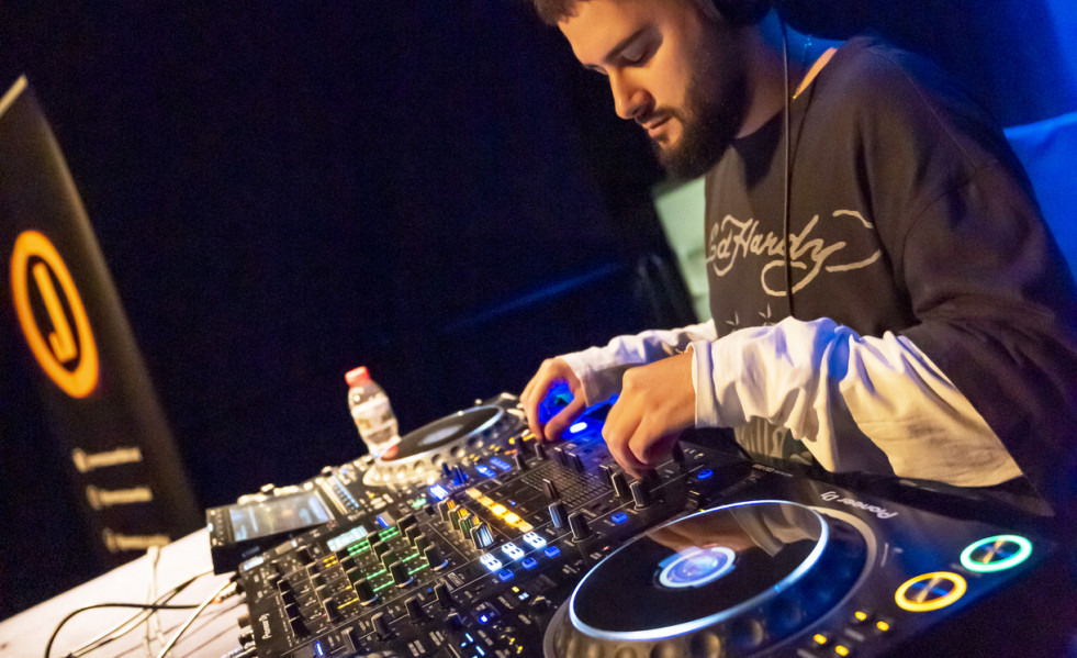 DJ factory Sant Boi Sudor Sudor