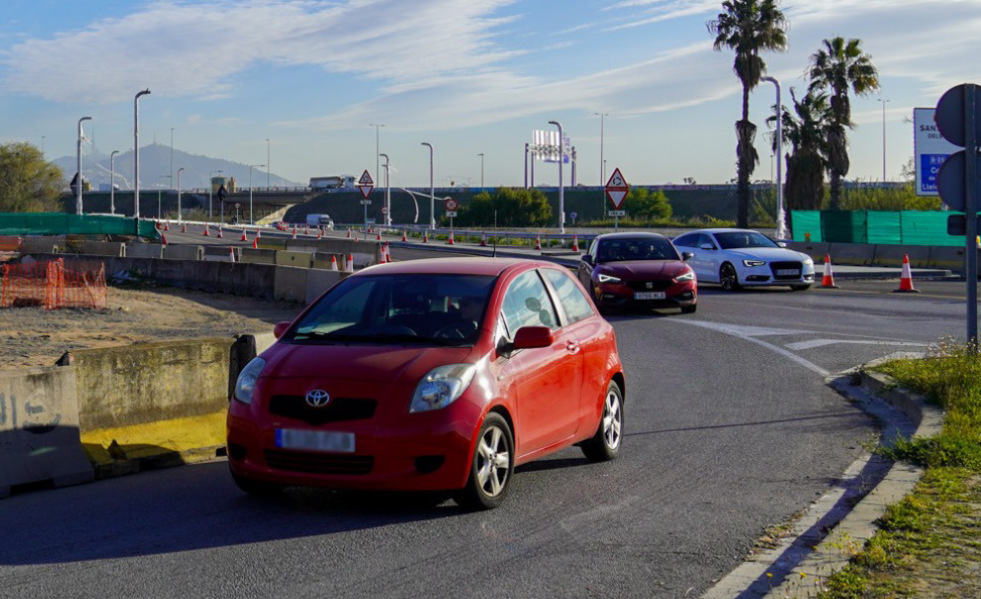 AVÍS   Amb motiu de les obres de l’Autovia B 25, es posen en marxa dos processos de reurbanitzac