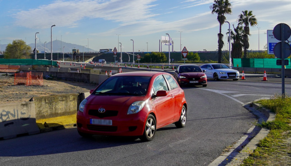 AVÍS   Amb motiu de les obres de l’Autovia B 25, es posen en marxa dos processos de reurbanitzac