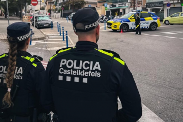 📈👮🏻 ♂️ Por tercer año consecutivo, bajan los delitos en CastelldefelsAyer, en la Junta Local