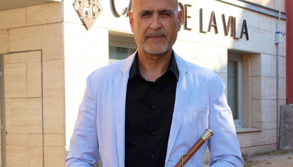 Sergi Busquets amb vara alcaldia  1