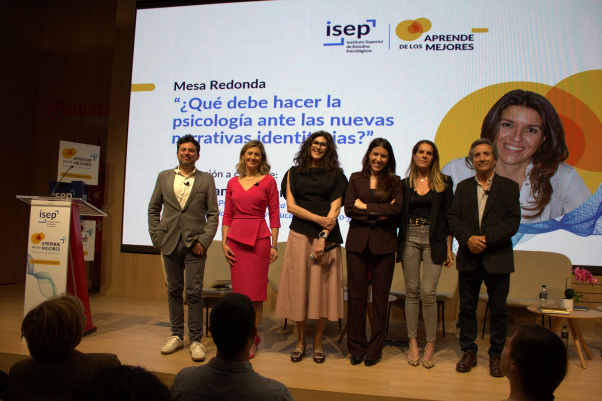 Momento del seminario 'Aprende de los mejores: Cuando la identidad se convierte en conflicto: claves para intervenir en adolescencia', celebrado en Madrid este jueves