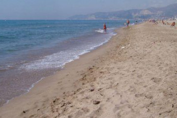 Playacastelldefes