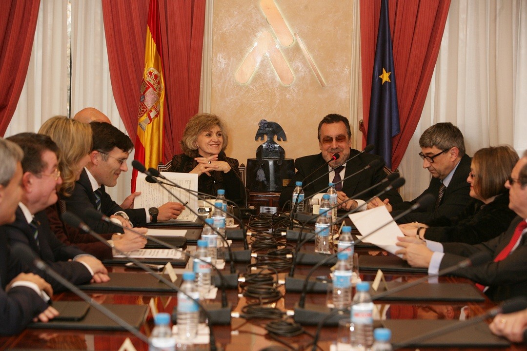 La ministra Maru00eda Luisa Carcedo, en la reuniu00f3n constitutiva del Consejo General de la ONCE