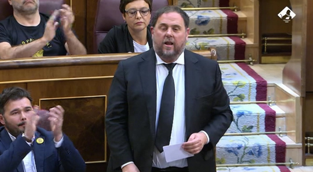 Junqueras promete el cargo de diputado en el Congreso