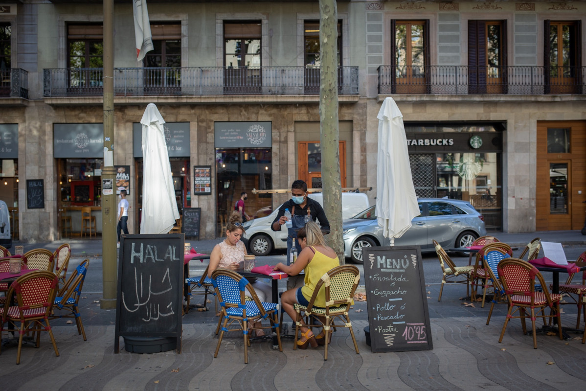 Catalunya anuncia el cierre de bares y restaurantes