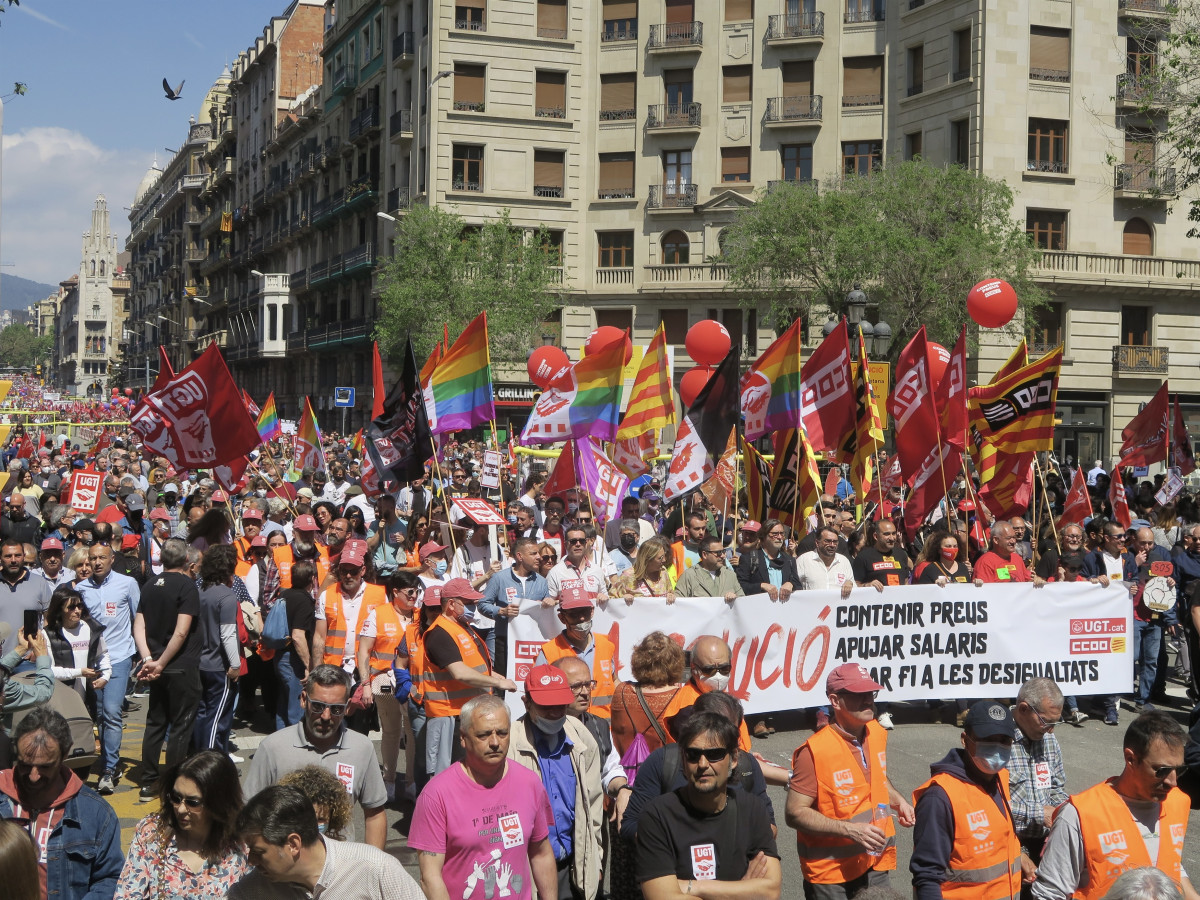 Archivo - Manifestación de CC.OO. Y UGT de Catalunya por el Día de los Trabajadores en Barcelona