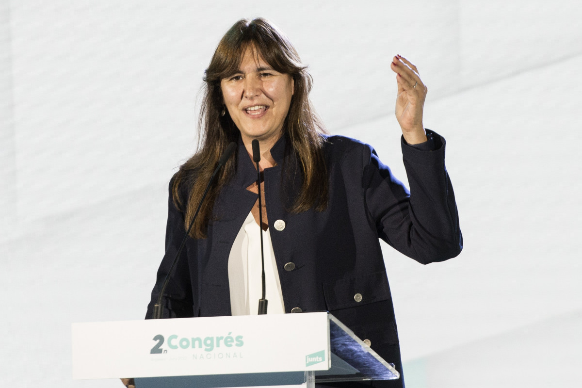 La nueva presidenta de Junts, Laura Borràs, en el congreso que el partido celebra en Argelès-sur-Mer (Francia)